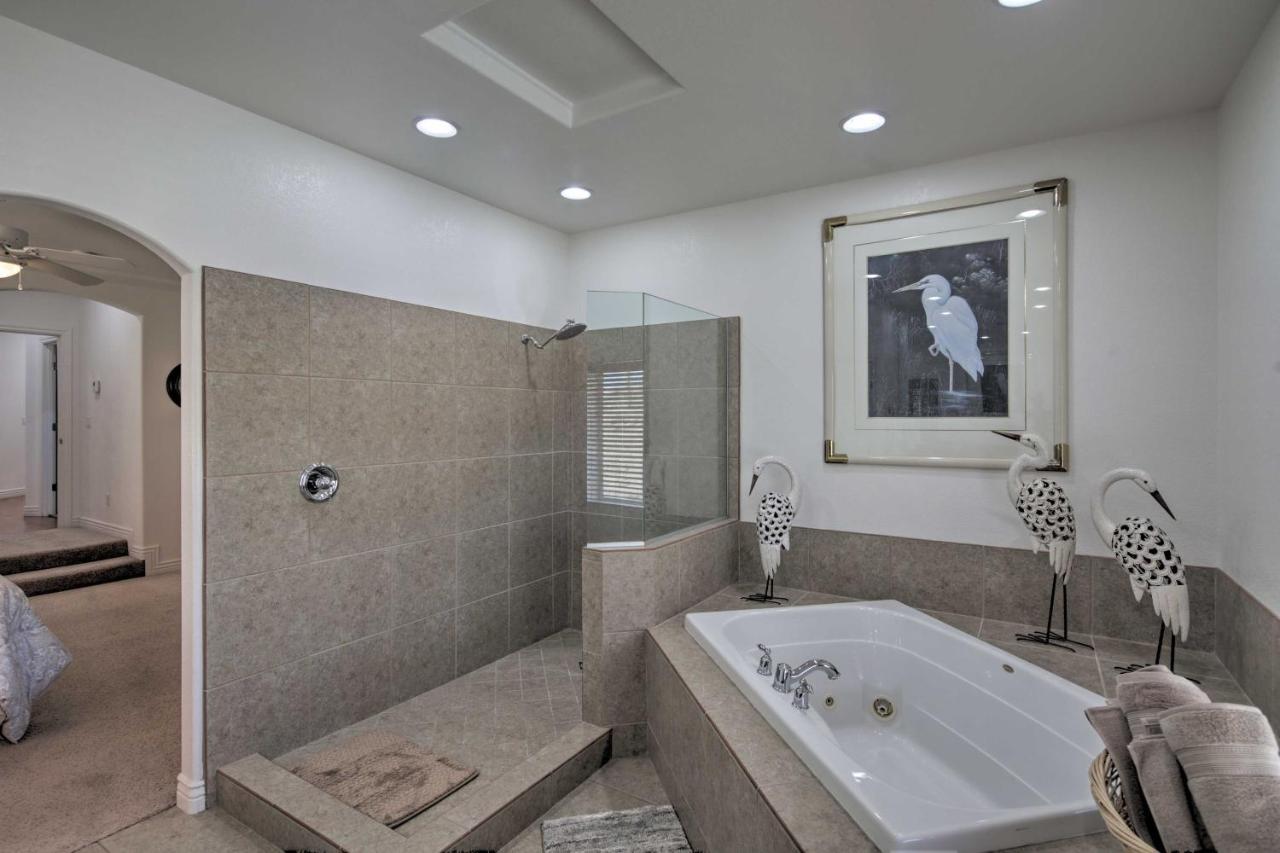 Desert Condo With Pool About 3 Miles To Colorado River! Bullhead City Exteriér fotografie