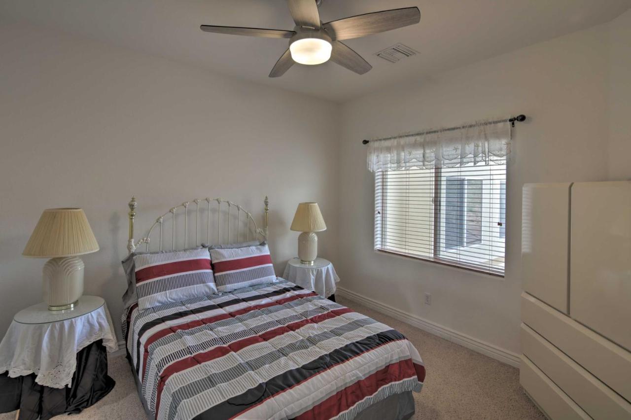 Desert Condo With Pool About 3 Miles To Colorado River! Bullhead City Exteriér fotografie