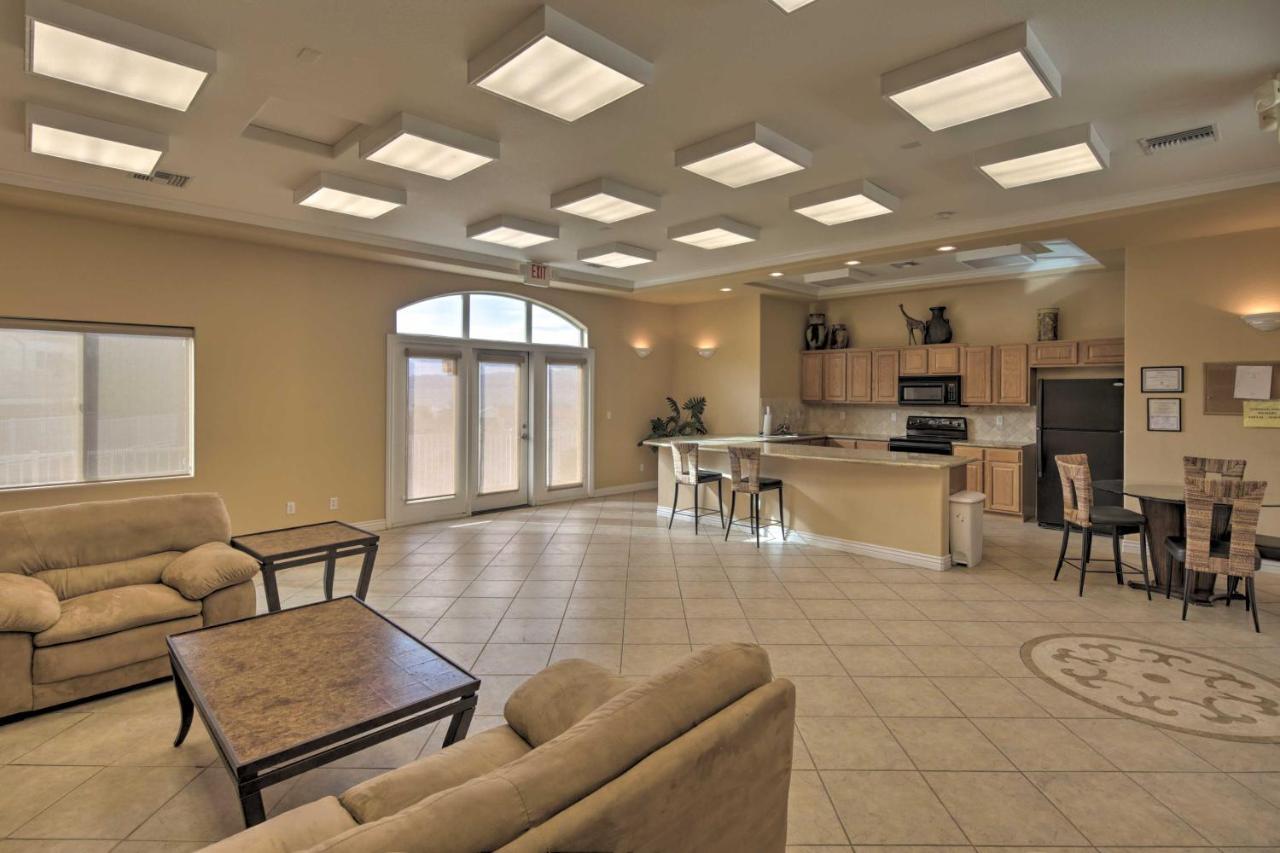 Desert Condo With Pool About 3 Miles To Colorado River! Bullhead City Exteriér fotografie